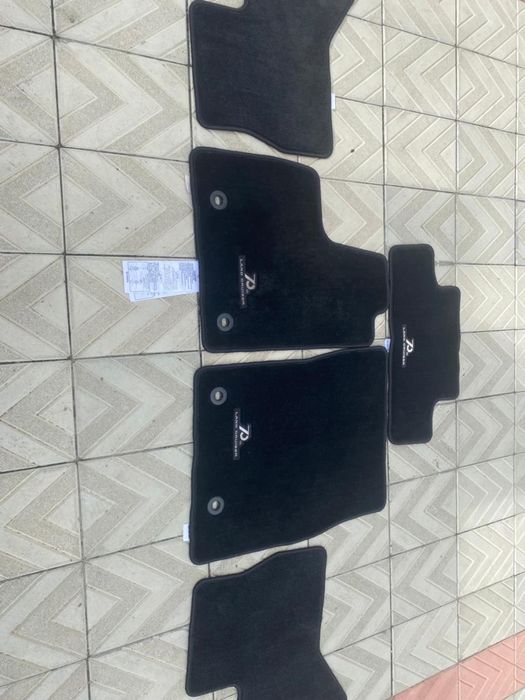 Коврики на Ланд Крузер