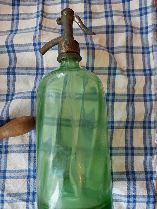 месомелачка и стари шишета