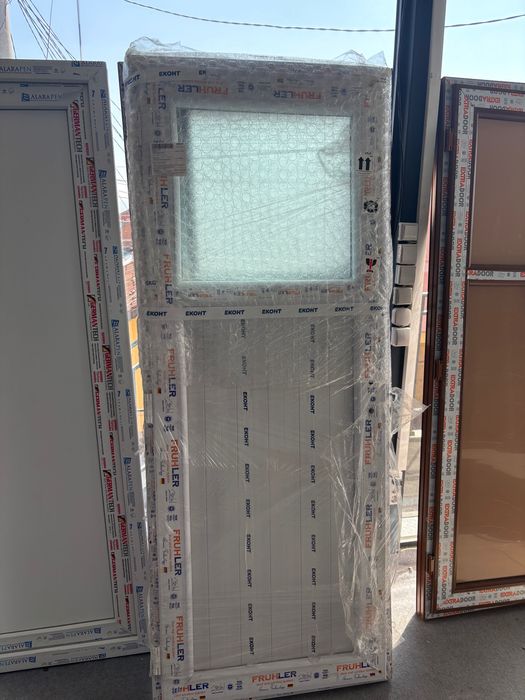 ПВЦ Дограма Врати