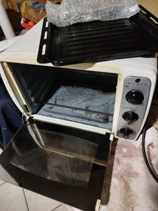 Cuptor electric cu Convecție Myria – 1400W, 20L