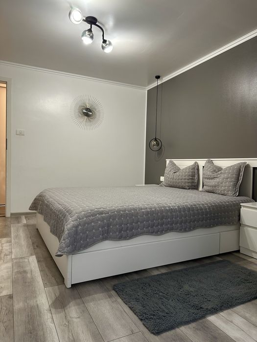 Vand apartament Torontalului