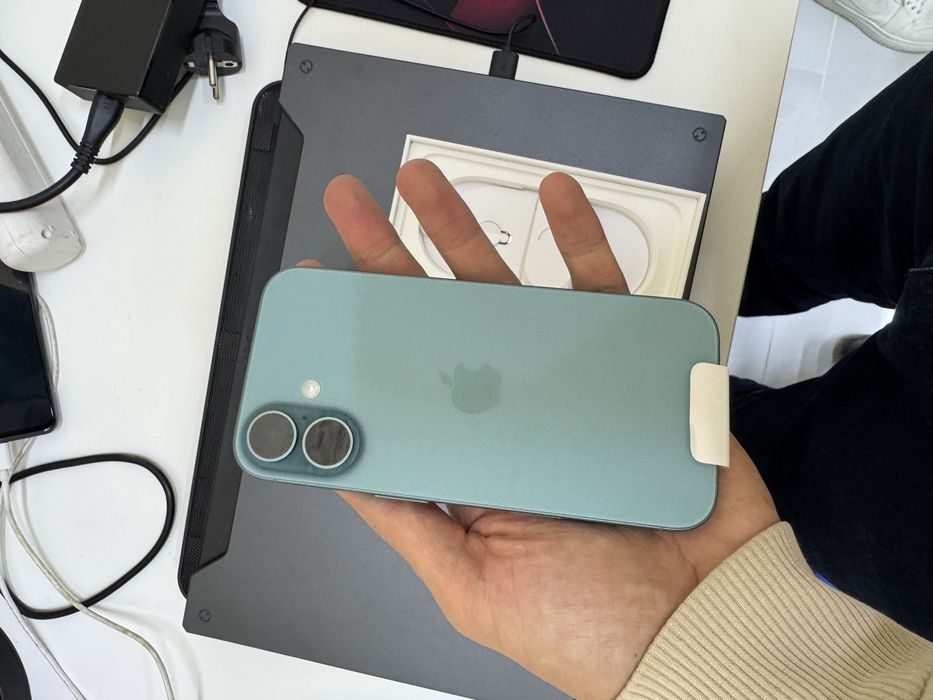 Iphone 16 128gb