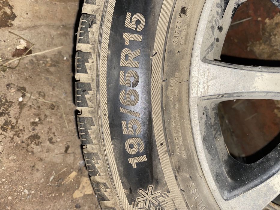 Продам Диски с шинами