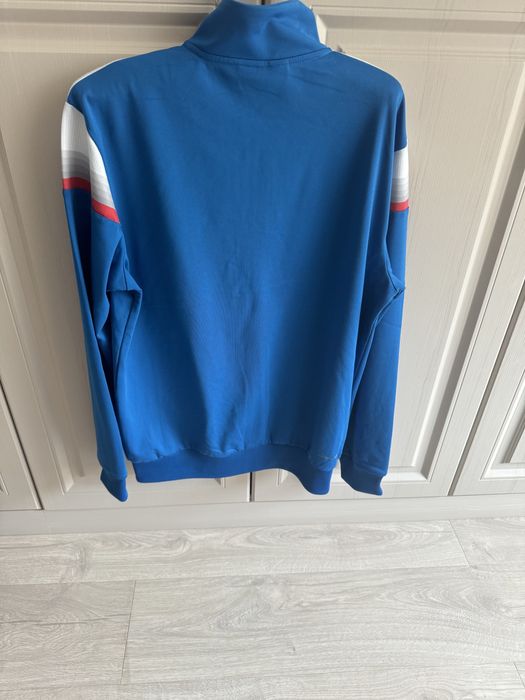 Продам зип худи мужская