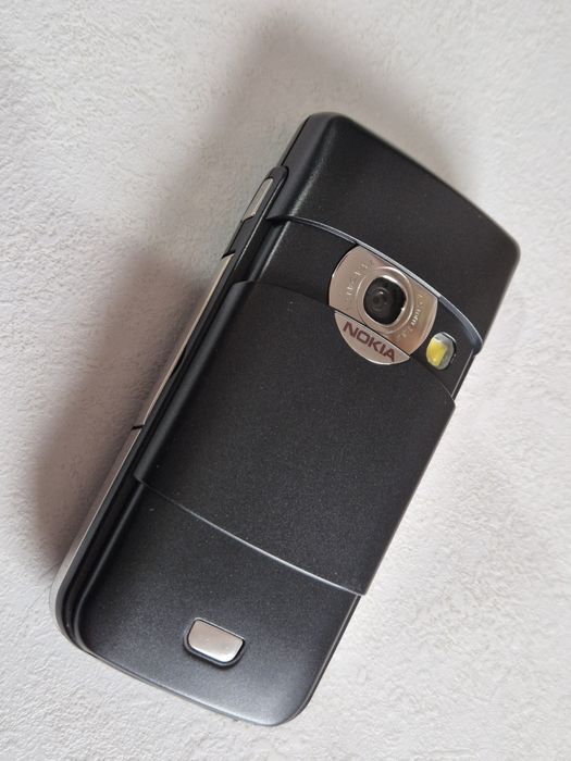 Nokia 6680 - ca nou, de colectie!