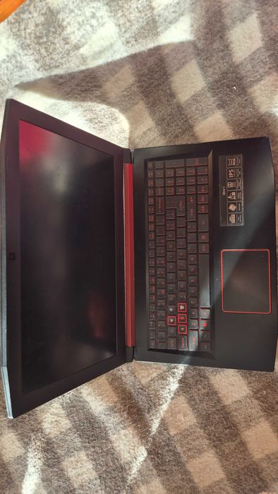 Acer Nitro 5 nvidia (An515-51)