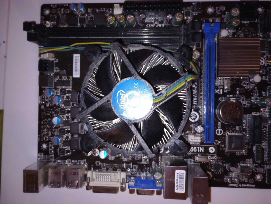 kit placa de baza MSI H61m-P20 (G3) + procesor Intel I3 3240 - 3,40Ghz