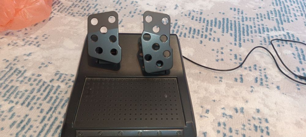 Игровой руль HIP Gear