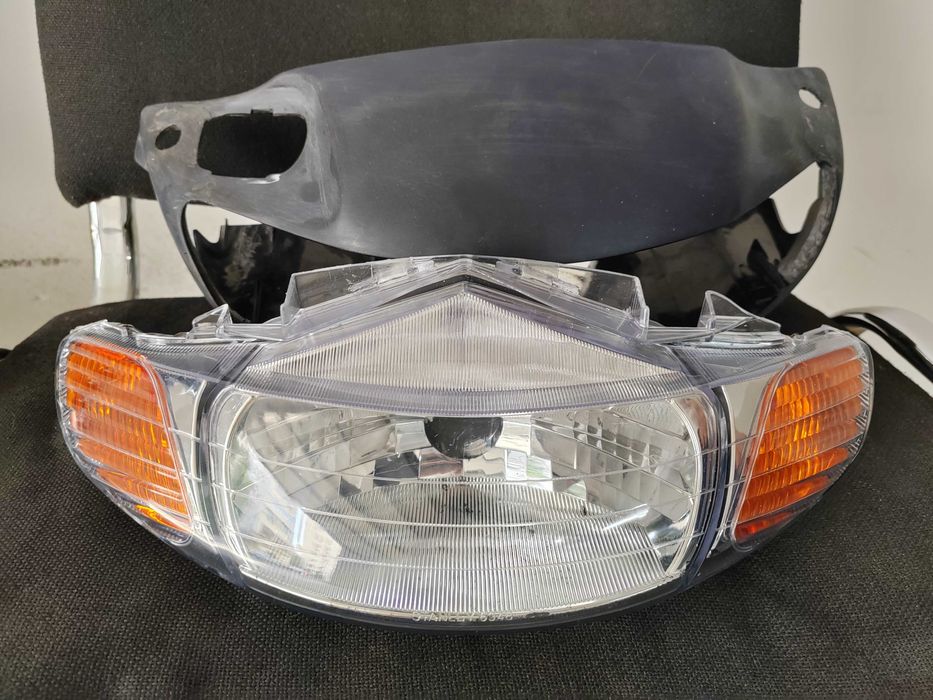 Фара от скутера Хонда А35