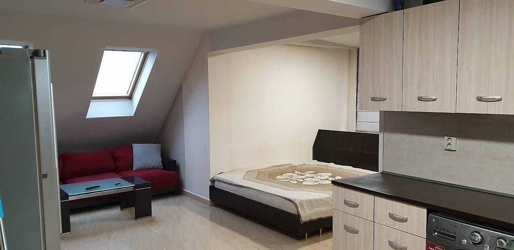 Дава се под наем Едностаен апартамент в Пловдив, Младежки Хълм - 52 кв.м за 250 € - Снимка #1