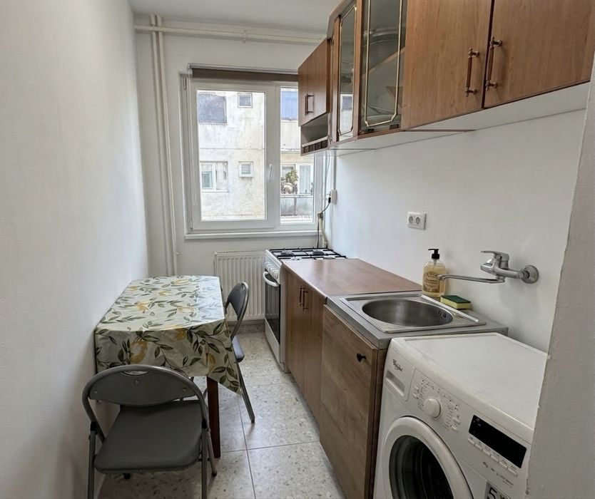 Apartament 2 camere Aradu Nou gara mica