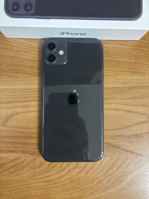 Iphone 11 64 GB черен