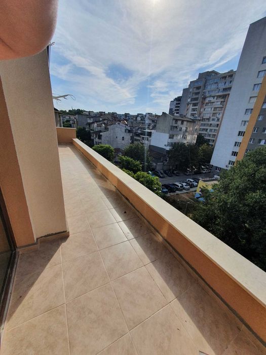 Апартамент с 3 спални, Лятно кино Тракия, от собственик