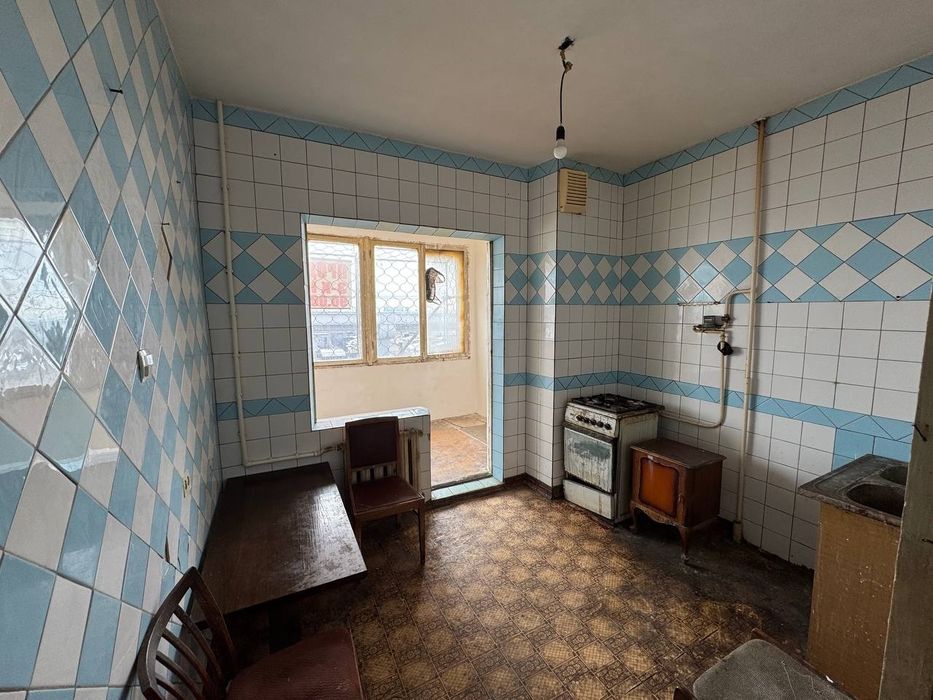 Продам 3-х комнатную квартиру. 3/4/5  Сергели -4.