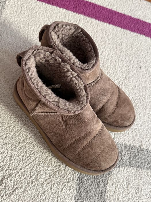 Ugg много запазени