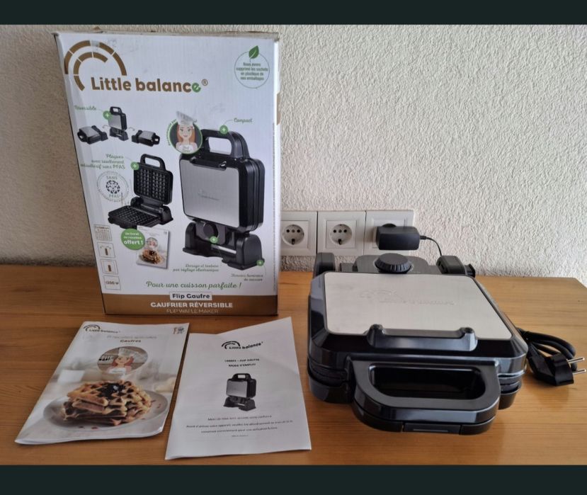 Гофретник въртяща основа LITTLE BALANCE 8805 Flip Waffles1200W,