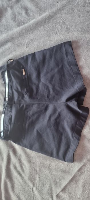 Къси панталонки с колан