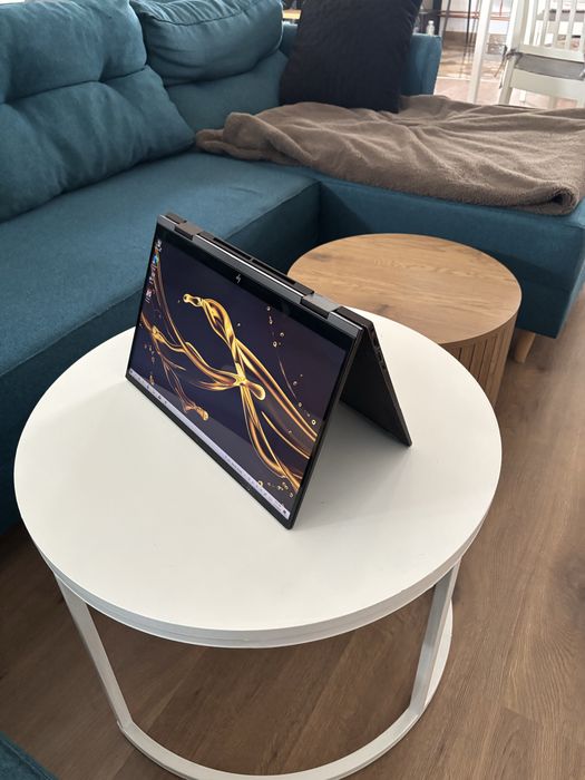Hp 15 X360 • Laptop 2 in 1 • laptop si Tableta• Ryzen 5-4500U• 16Gb ram DDR4• SSD 512
