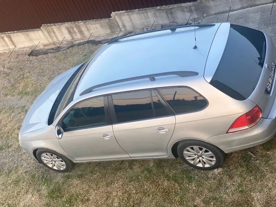Vând golf 5. An 2009