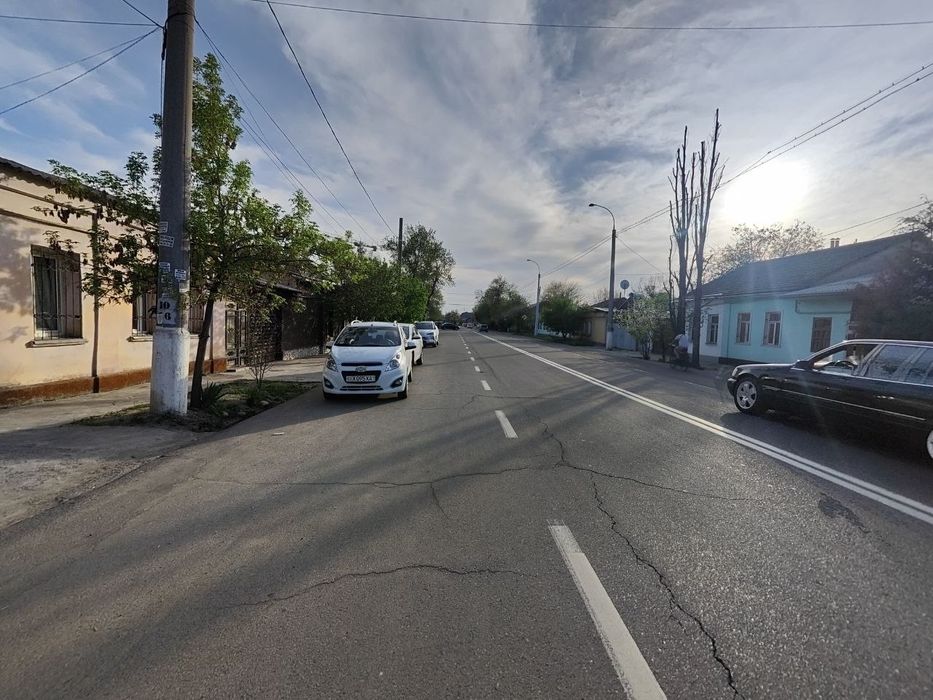 Участок под застройку, первая линия