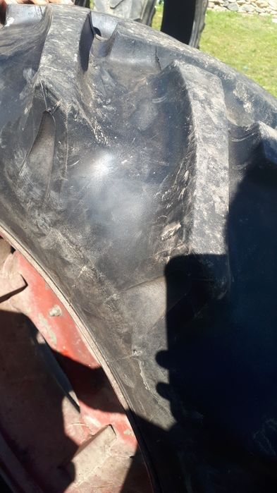 Cauciucuri tractor  12,4R28 cu jenti