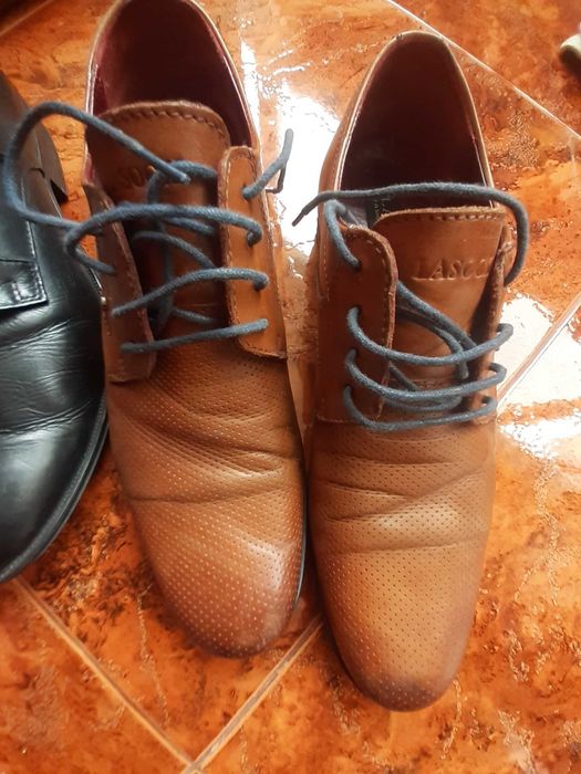 Pantofi din piele nr 39