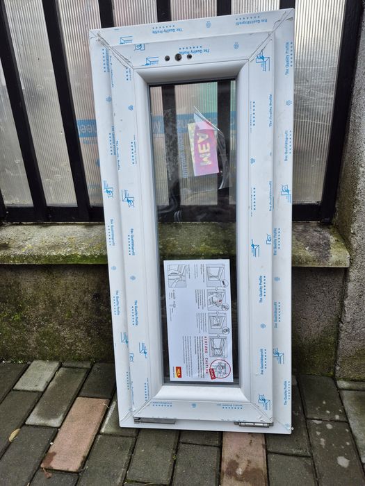 Ferestre termopan noi