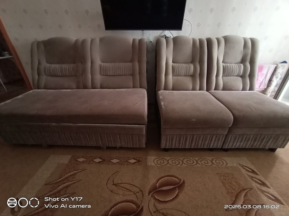 Отдам диван даром