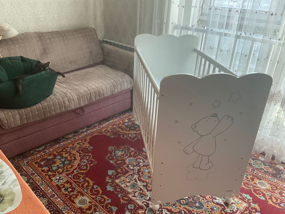 Детская кроватка