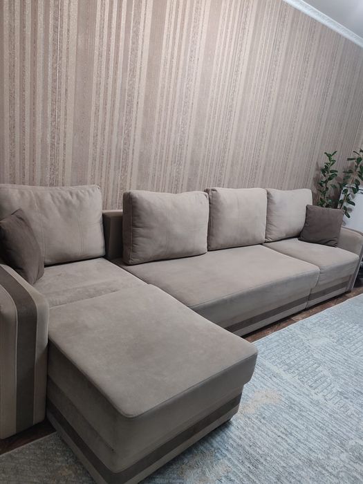 Продам угловой диван