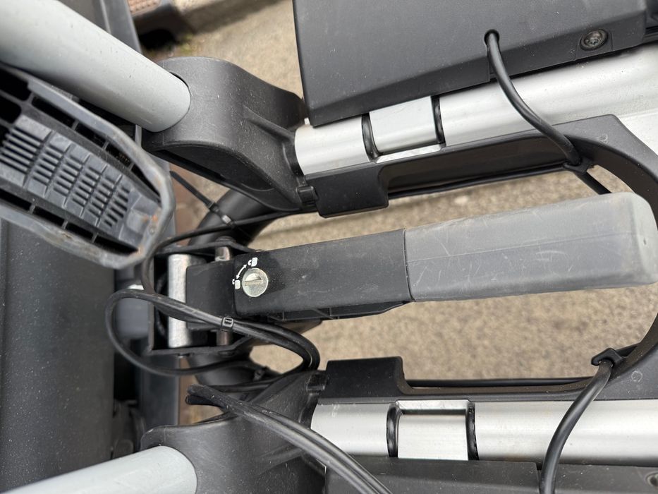 Багажник за два велосипеда Thule Easy Fold 3 за теглич