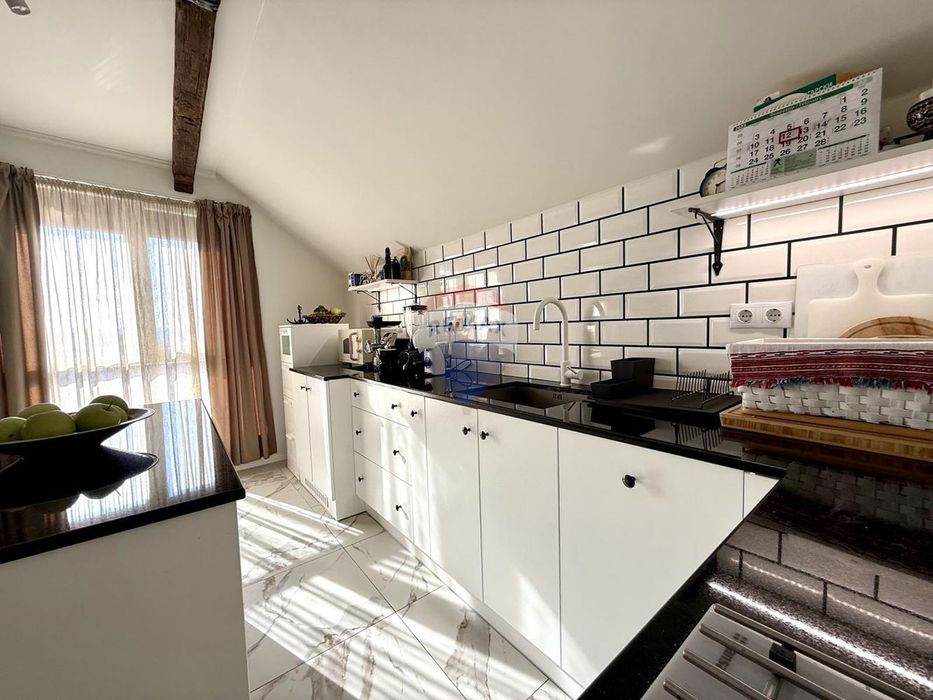 Нов апартамент с две спални, широк Център, Варна, И.Й.