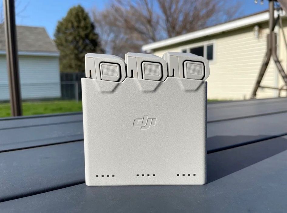 DJI Mini 3 Pro Fly More Combo + DJI RC