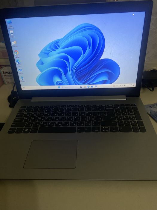 Ленова ноутбук сатылады