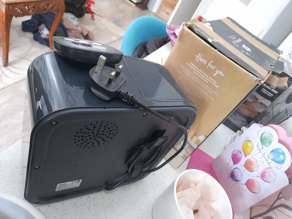 Tommee Tippee машина за бебешко мляко