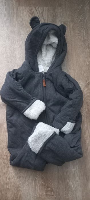 Бебешки гащеризон с качулка