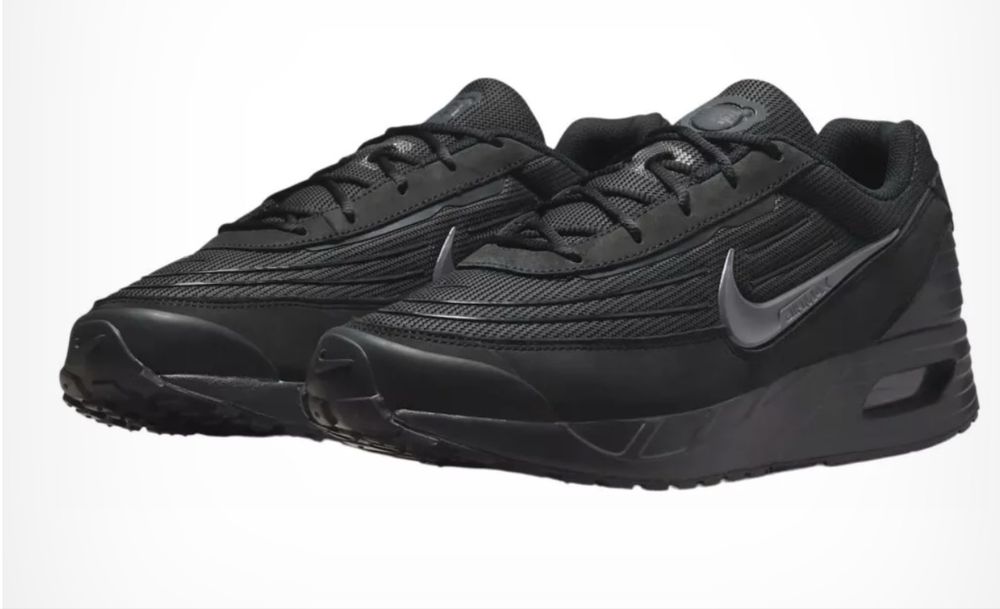 Nike Air Max Verse Sneaker 42