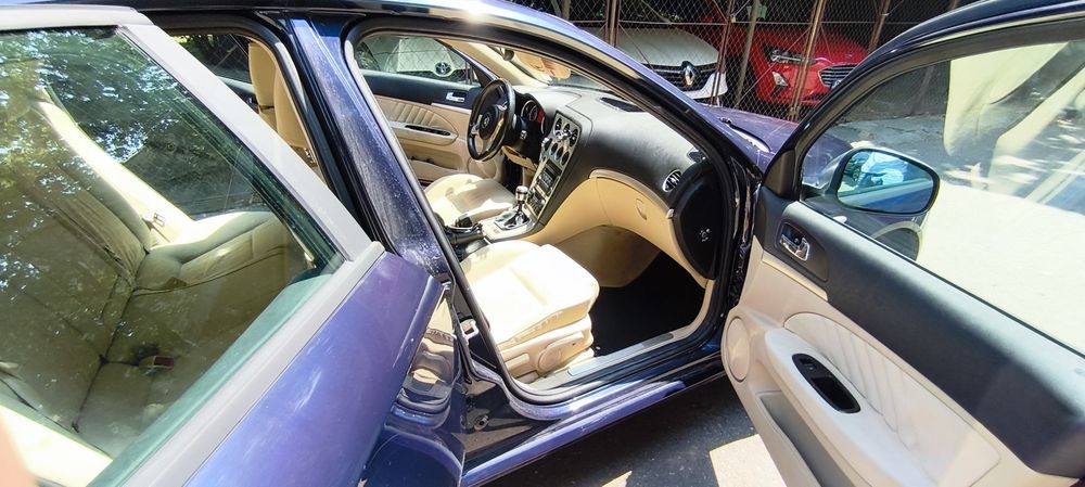 Vând Alfa Romeo 159 jtdm