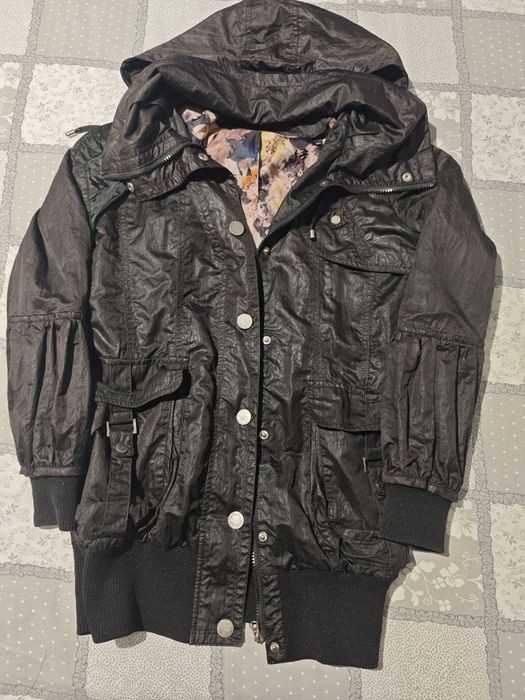 Куртка на девочку подростка