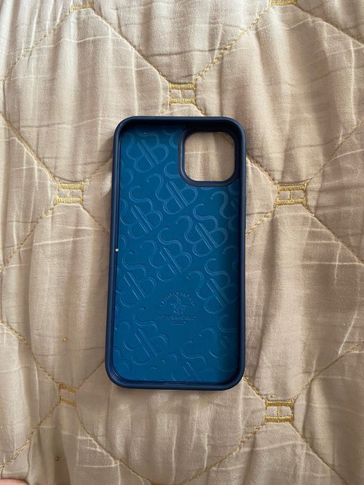 Продам чехол для айфон 13