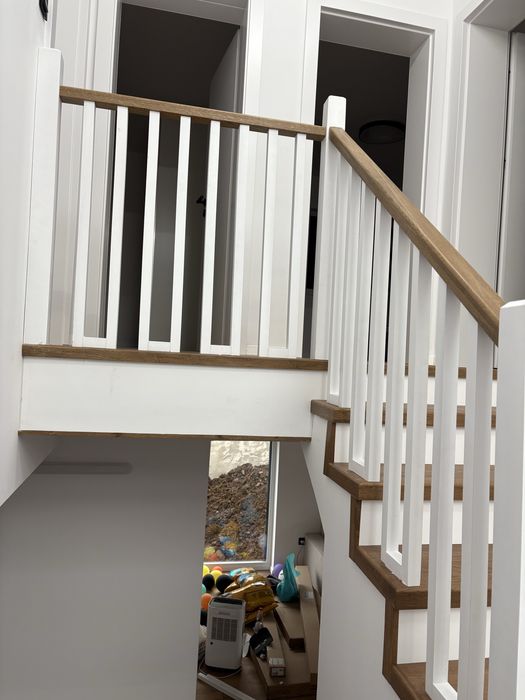 Scari din lemn masiv la cele mai bune preturi