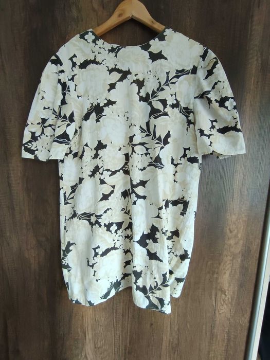 Къса флорална рокля H&M