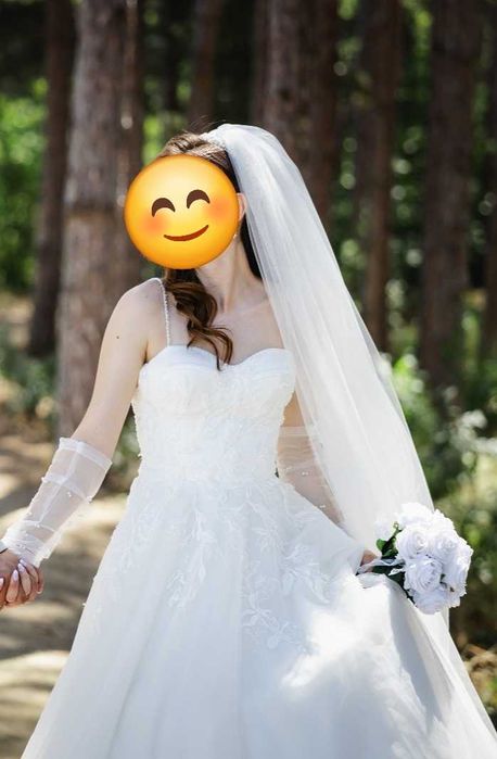 Приказна булчинска рокля