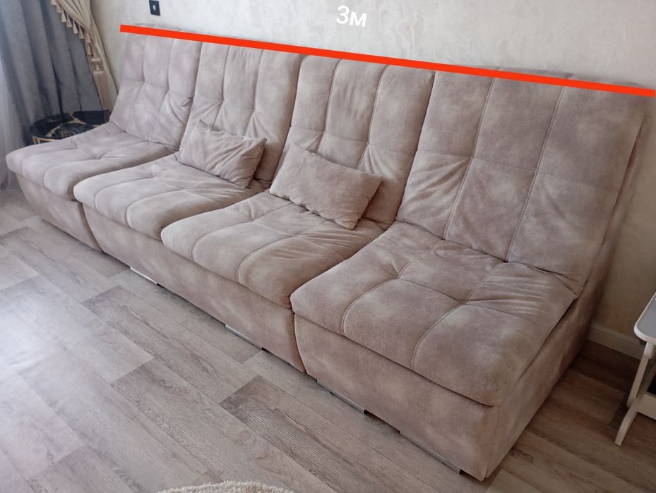 Продам диван модульный в отличном состоянии.