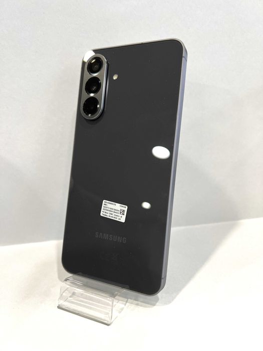 Samsung A56 5G, 128GB/8GB RAM,  Awesome Graphite!