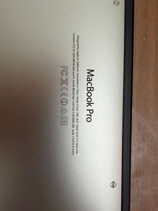 Срочно продаю Apple MacBook Pro