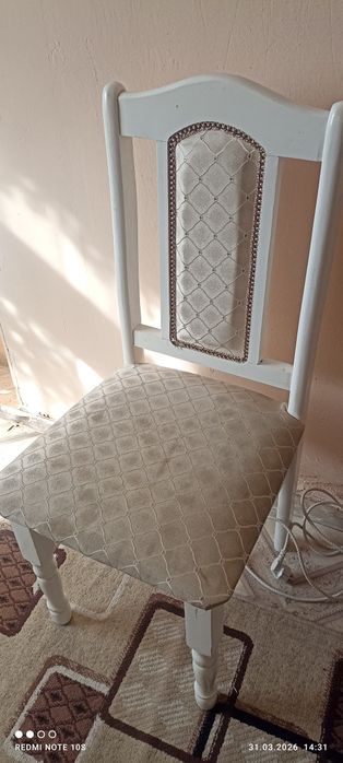 Продам стол со стульями