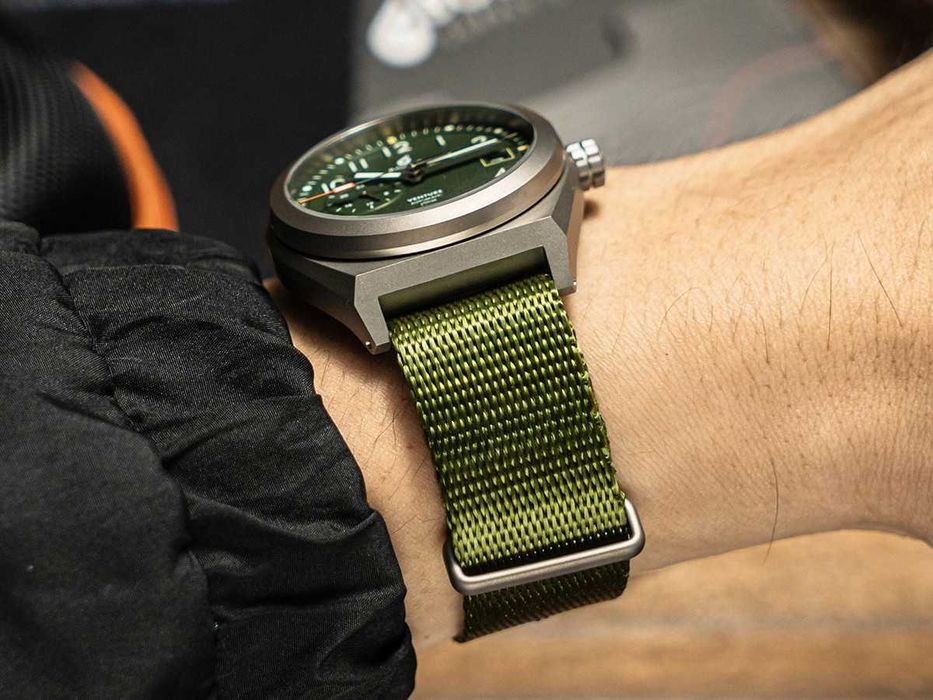 BOLDR Automatic Venture Wayfarer-Olive