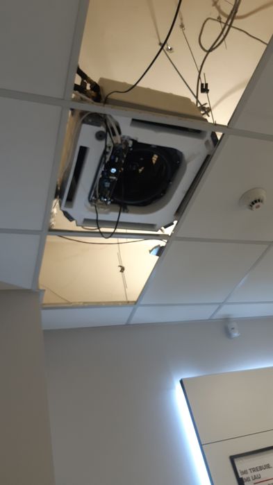 Montaj , montare , instalare aer conditionat  , igienizare aer