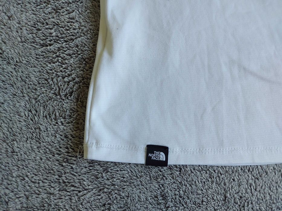 Дамска тениска The North Face - размер М